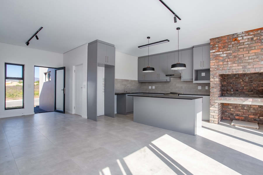 2 Bedroom Property for Sale in Honeydew Country Estate Western Cape